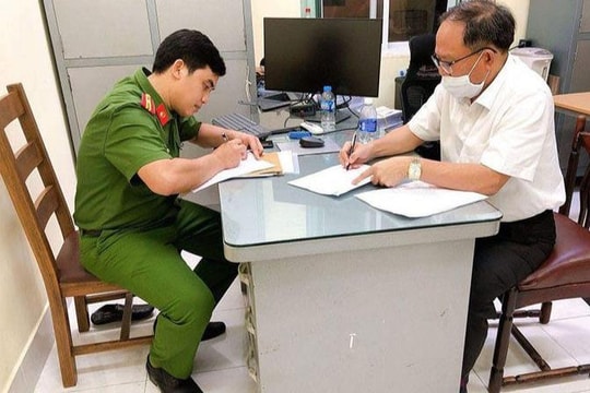Ông Tất Thành Cang và 9 bị can tiếp tục bị đề nghị truy tố trong vụ sai phạm đất tại dự án Phước Kiển