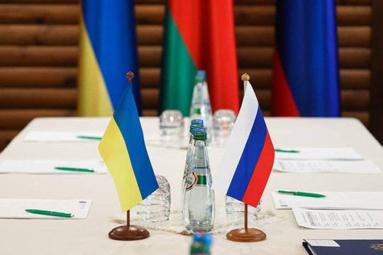 Nga - Ukraine đàm phán ngoại giao theo hình thức trực tuyến trong ngày 14/3