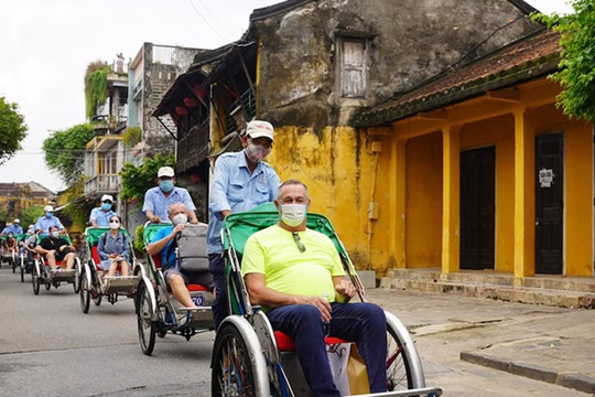 Thêm thời gian giảm thuế giá trị gia tăng cho hàng không, du lịch sau 2022
