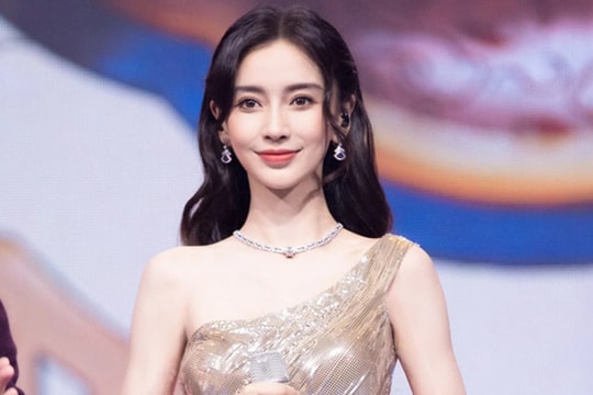 Angelababy dính nghi vấn có bạn trai mới ngay sau khi ly hôn, bị bại lộ vì phải cách ly