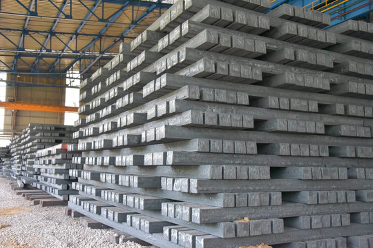 Giá thép tăng cao, vượt mốc 18 triệu đồng/tấn