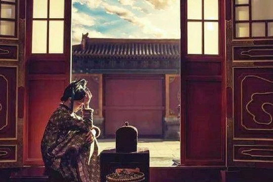 Khi Hoàng đế mới lên ngôi, ông sẽ làm gì với ba nghìn mỹ nữ trong hậu cung do vua cha để lại?