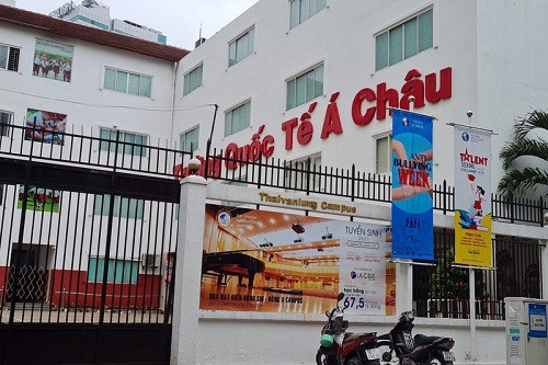Trường quốc tế Á Châu nhận lại học sinh bị cho thôi học giữa mùa dịch