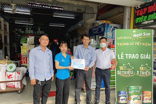 Những khách hàng may mắn "Mở nhãn, trúng sổ tiết kiệm" của  Ngôi Sao Phương Nam