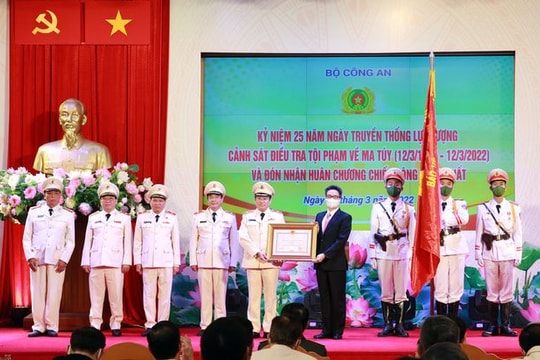 27 cán bộ chiến sĩ hy sinh, 700 đồng chí bị thương, phơi nhiễm HIV trong đấu tranh với tội phạm ma túy