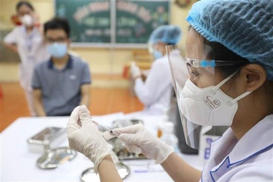 Việt Nam vượt mốc 200 triệu liều vaccine phòng COVID-19