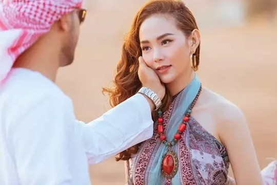 Trước khi nhận lời cầu hôn, Minh Hằng đã từng ra MV để dành tặng bạn trai cách đây 5 năm