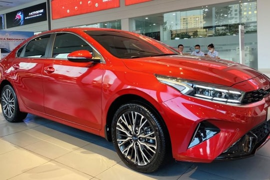 Kia K3 có bản mới giá 759 triệu đồng