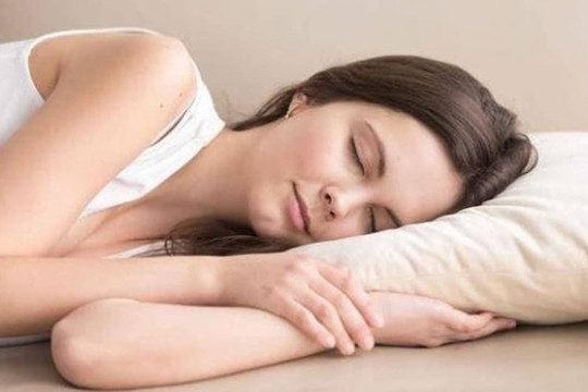 Luôn không thể ngủ ngon? Nhắc nhở: 3 loại đồ ăn này sẽ giúp bạn ngủ một giấc đến rạng sáng!