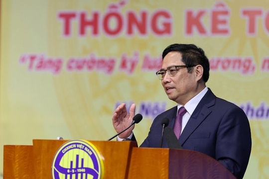 Thủ tướng: Người đứng đầu các cấp chính quyền phải trực tiếp chỉ đạo công tác thống kê