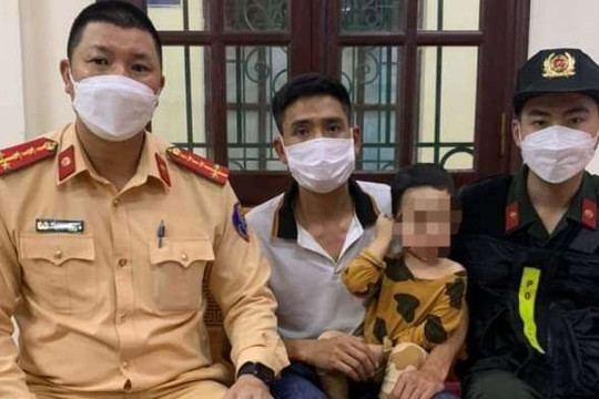Công an Quảng Ninh giải cứu cháu bé bị bố đẻ dọa ném xuống biển