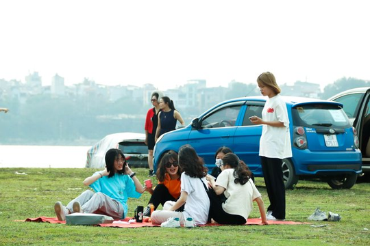 Hà Nội nghiên cứu phát triển bãi giữa, bãi bồi ven sông Hồng thành công viên văn hóa du lịch