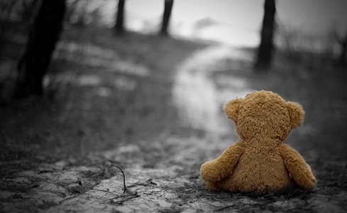Nỗi xót xa của người em gái bị anh ruột bán qua xứ người