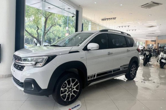 Suzuki chính thức ra mắt XL7 2022