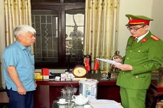 Thanh Hóa: Đình chỉ sinh hoạt Đảng đối với Phó Chủ tịch UBND huyện Yên Định