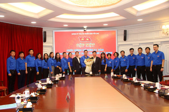Ban Thường vụ Đảng ủy TANDTC gặp mặt chúc mừng Đoàn TNCS Hồ Chí Minh TANDTC