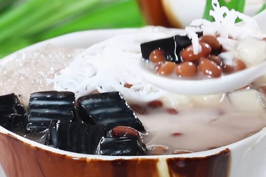 Cách làm món chè đậu đỏ sương sáo cực đơn giản, sánh mịn, mát lạnh thơm ngon, trẻ con yêu thích