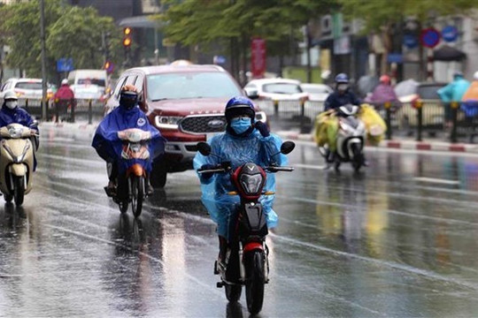 Bắc Bộ tiếp tục có mưa rào và dông, trời rét