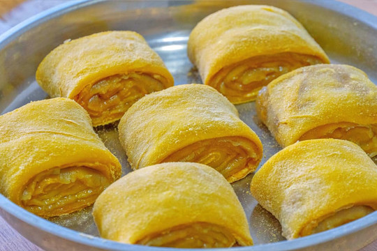 Bánh bí đỏ dẻo ngọt thơm: Món ăn mùa xuân ngọt ngào không đụng hàng, ăn là thích