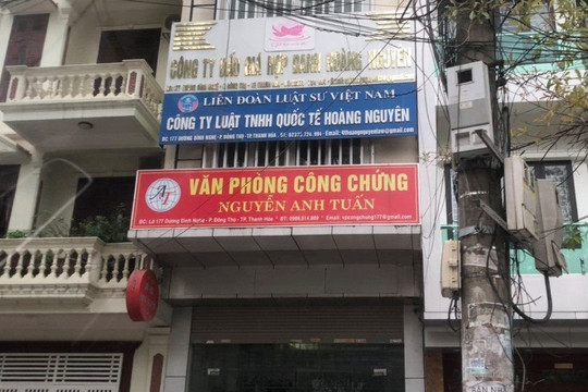 Bắt tạm giam 2 nhân viên Công ty đấu giá hợp danh Hoàng Nguyên