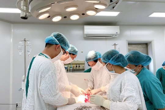 Tự phá thai 22 tuần, người phụ nữ băng huyết nguy kịch