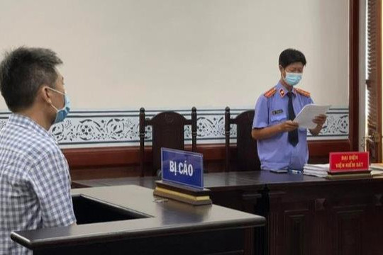 Cựu phóng viên Nguyễn Hoài Nam lĩnh 3 năm 6 tháng tù