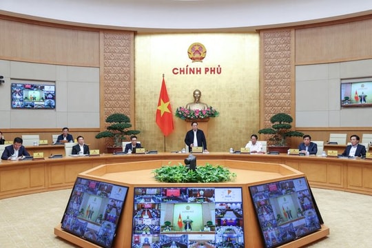 Thủ tướng chủ trì Hội nghị toàn quốc về phục hồi kinh tế-xã hội, triển khai các công trình giao thông trọng điểm