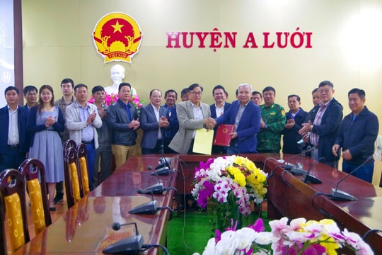 Thống nhất dịch chuyển điểm đấu nối giao thông cửa khẩu giáp Lào
