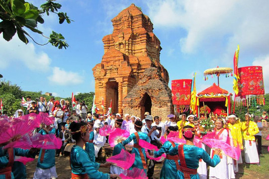 Lễ hội Ka tê của người Chăm ở Bình Thuận là di sản văn hoá phi vật thể quốc gia