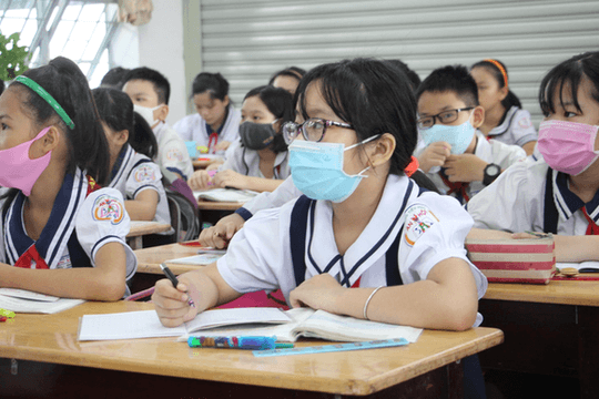 Hà Nội: Học sinh lớp 1-6 trở lại trường từ hôm nay (6/4) 
