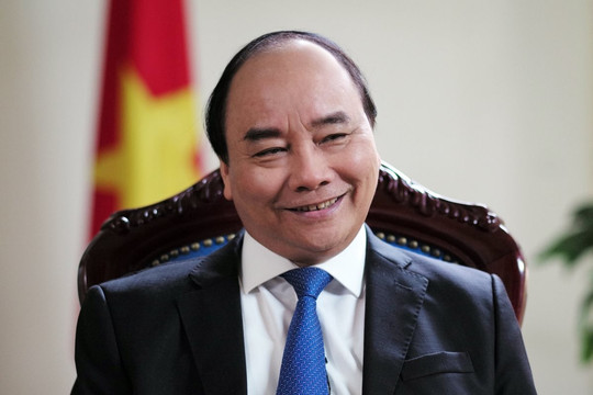 Chủ tịch nước khen ngợi Trung úy Thái Ngô Hiếu và anh Nguyễn Đức Chính dũng cảm cứu 5 người khỏi đuối nước