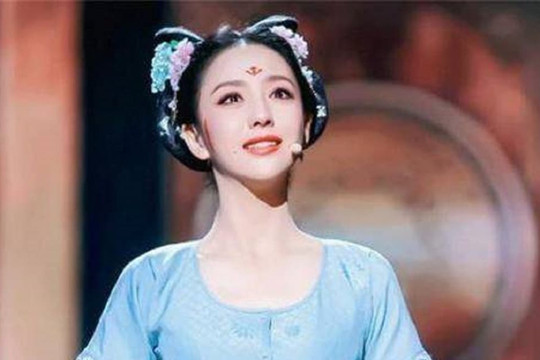 Một nghề thời xa xưa bị coi thường, sau khi vào nghề con cháu không ngóc đầu lên được, nhưng nay đã trở nên phổ biến