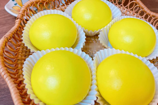 Công thức làm bánh bao kim sa hương vị mới lạ, ngoài mềm mịn, trong nhân núng nính