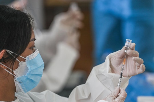 Bắt đầu chiến dịch tiêm vaccine Covid-19 cho trẻ 5 đến dưới 12 tuổi