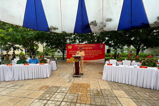 CSGT TPHCM ra quân đảm bảo trật tự an toàn giao thông