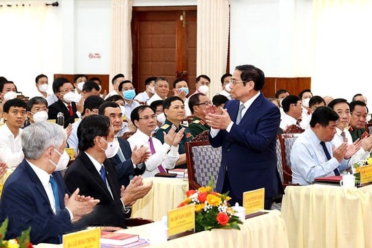 Thủ tướng: Tạo mọi điều kiện thuận lợi để Ninh Thuận trở thành điểm đến hấp dẫn
