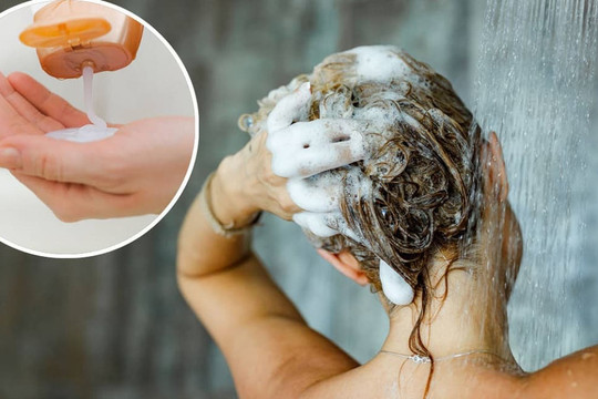 6 thói quen trong phòng tắm có thể gây hại cho tóc của bạn