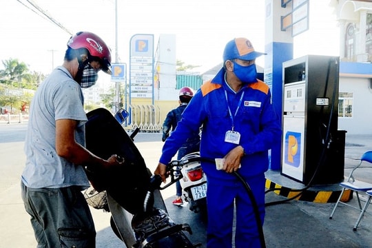 Tiếp tục nỗ lực giải bài toán nguồn cung xăng dầu