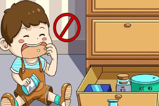Các bậc cha mẹ có con thích nhai đồ chơi và vô tình nuốt phải chúng, hãy đọc ngay bài hướng dẫn sơ cứu này