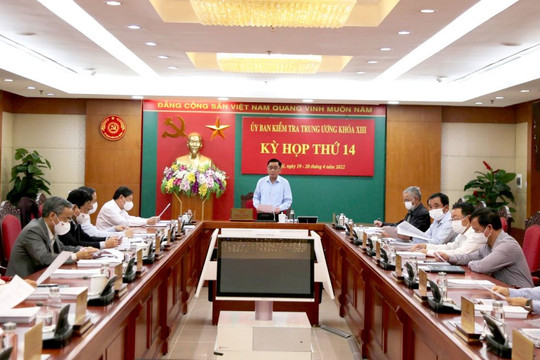 Ủy ban Kiểm tra Trung ương kỷ luật, đề nghị thi hành kỷ luật hàng loạt cán bộ, tổ chức đảng