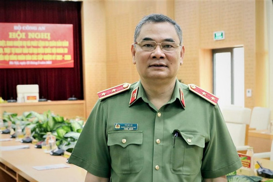 Chặn việc tung tin đồn trên không gian mạng làm ảnh hưởng đến đầu tư kinh doanh