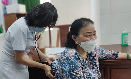 Không được lạm dụng dịch vụ trong điều trị hậu Covid-19