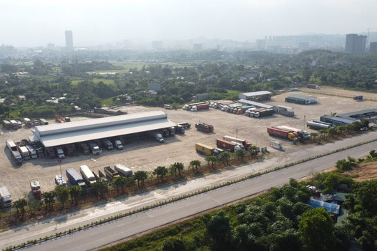 Cửa khẩu Bắc Luân II (Móng Cái): Thông quan hàng hoá từ 26/4