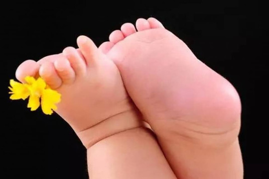 Bạn có giàu hay không, chỉ cần nhìn vào bàn chân là có thể biết được?!
