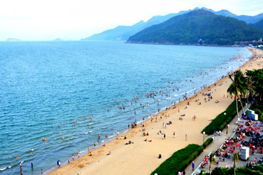 Bình Định hứa hẹn lễ hội du lịch biển sôi động