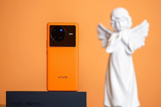vivo X80 series ra mắt