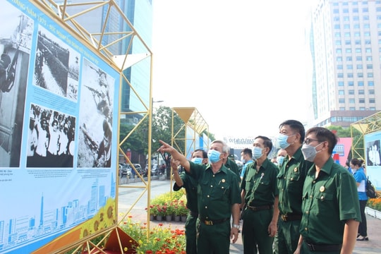 Triển lãm ảnh “TPHCM - 47 năm cùng cả nước, vì cả nước”
