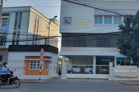 Ninh Thuận còn nợ Công ty Việt Á gần 60 tỷ đồng tiền mua vật tư, sinh phẩm y tế