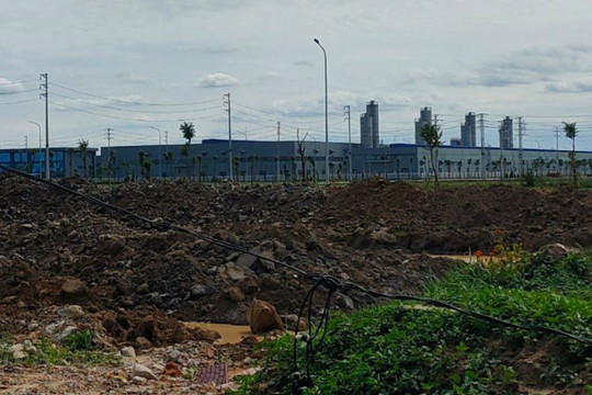 Bắc Giang: Tìm thấy nhiều mộ vô chủ khi thi công xây dựng Khu công nghiệp Hòa Phú 