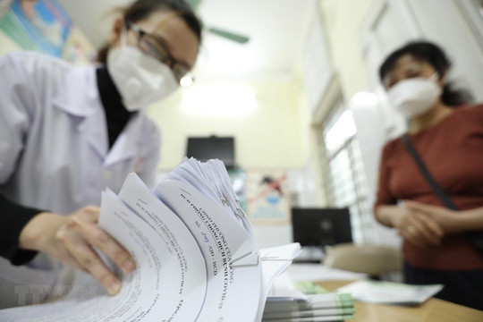 Gần 1,5 triệu người đã được hưởng chế độ ốm đau do mắc COVID-19
